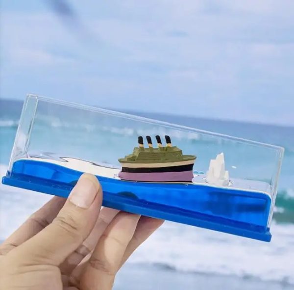 Titanic Inspired Liquid Wave Cruise Ship Dashboard Decoration
